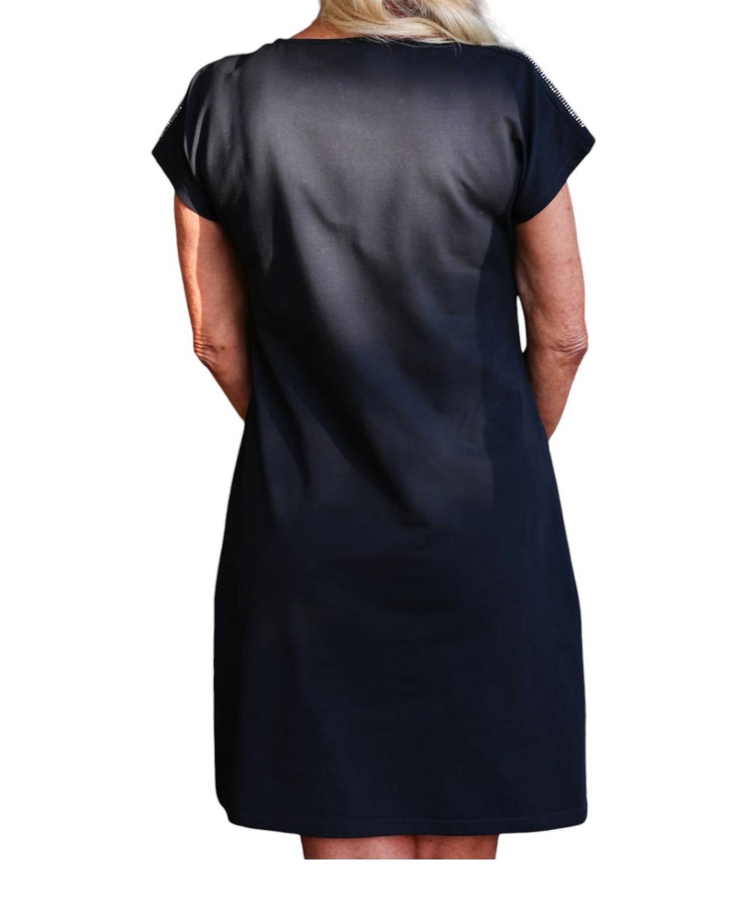Nu-Look - Sequin Chic Knit T-Shirt Dress