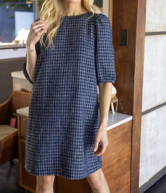 Voy - Contrast Bow Back Detailed Shift Dress