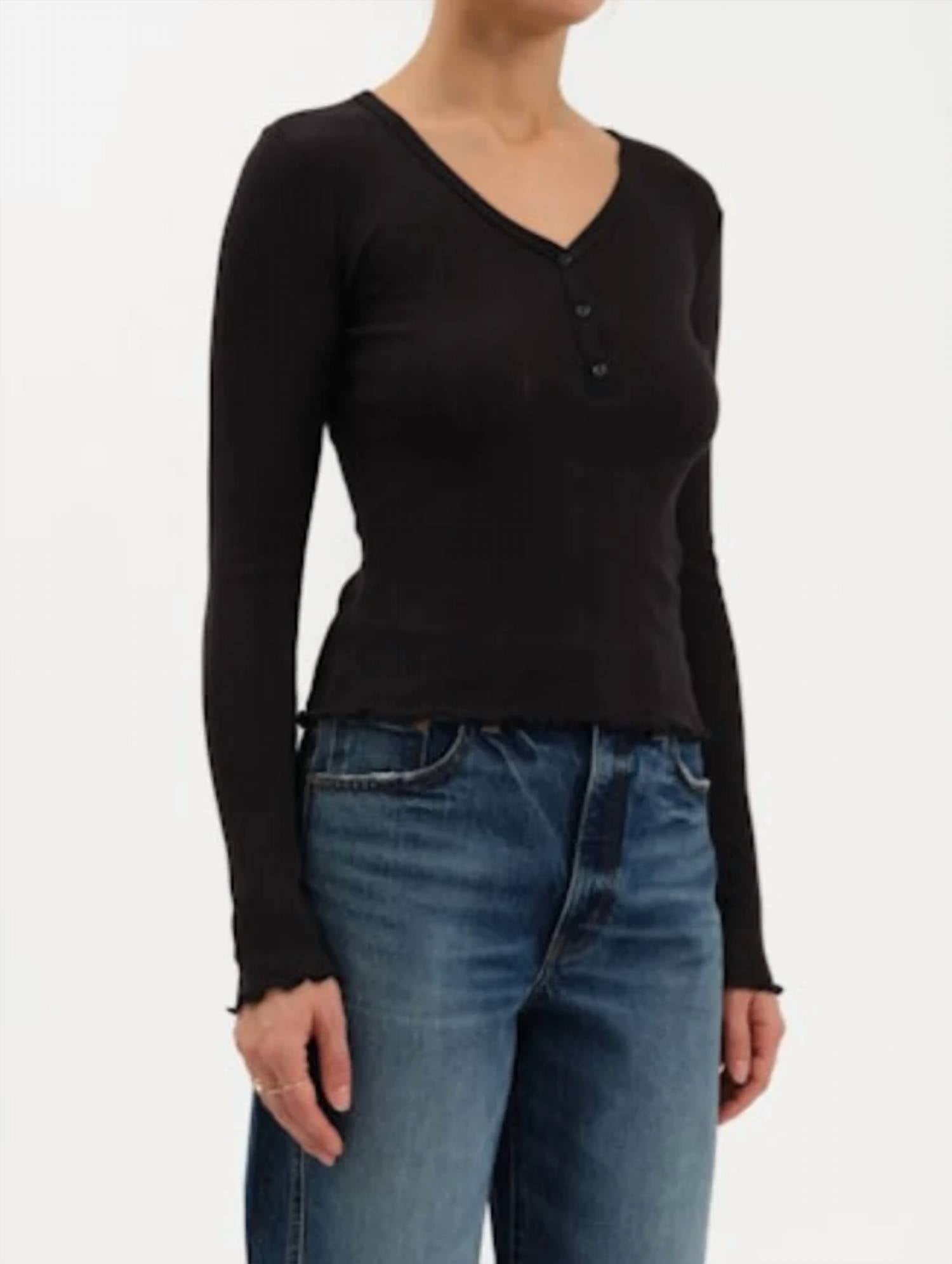 Daze - Everyday V Neck Henley Top