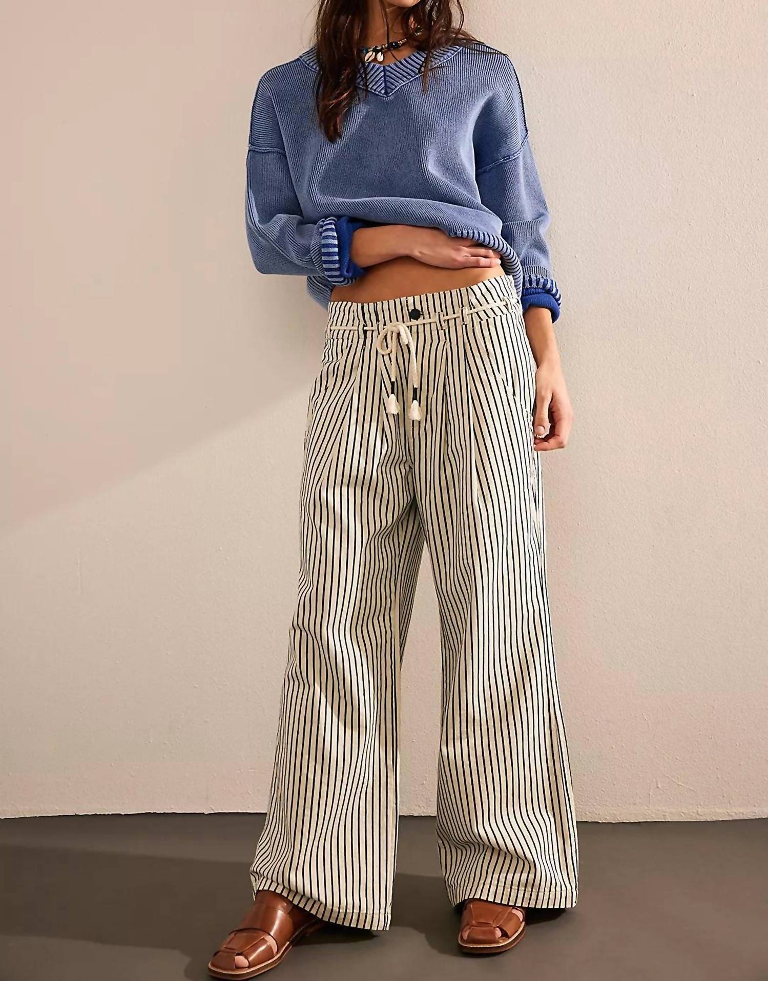 We The Free - Dakota Cinched Railroad Pull-on Jeans