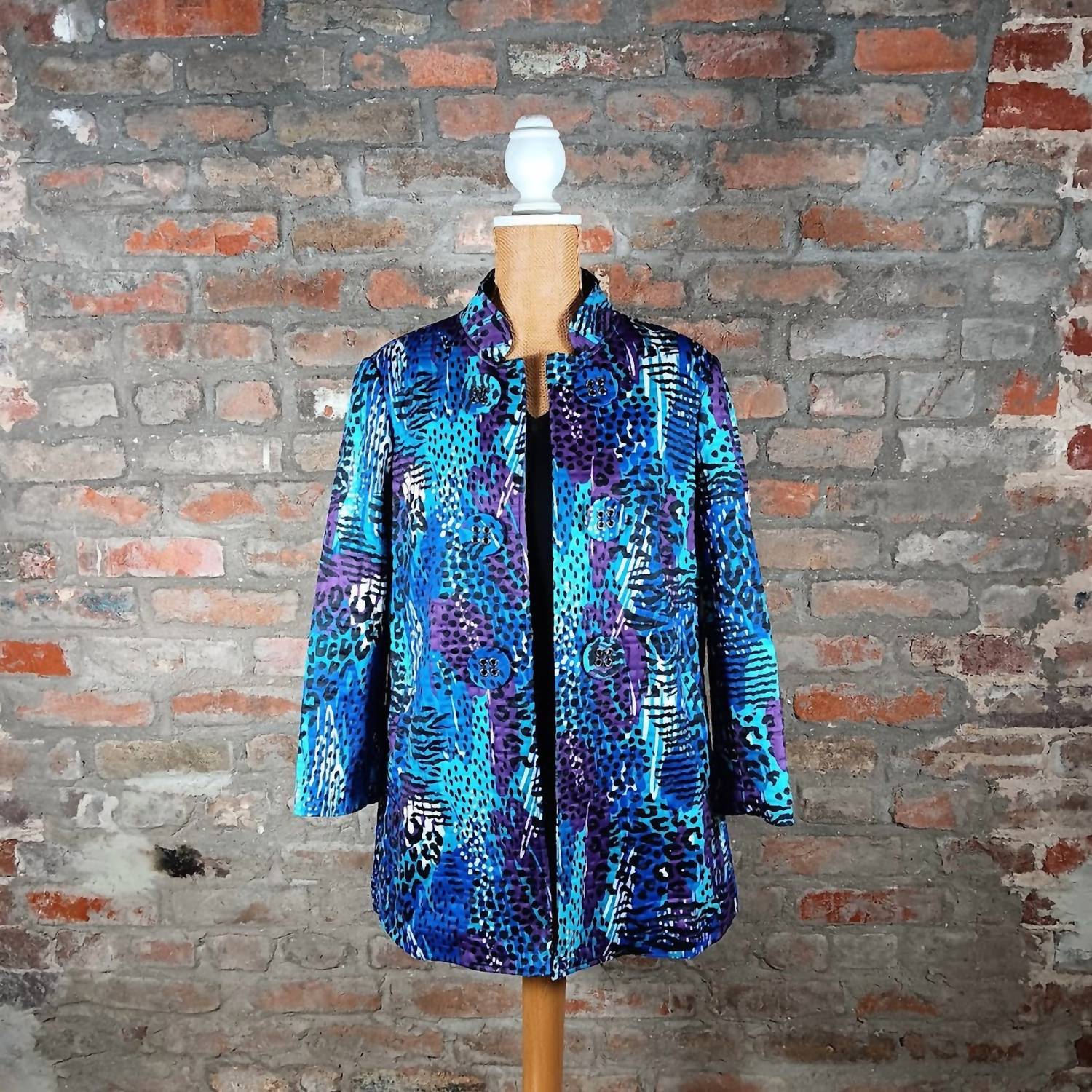 Multiples - Quarter Sleeve Stand Collar Quilted Jacket