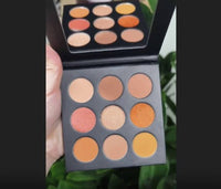 Rossario George - Women's Honey Peach Eyeshadow Pallet