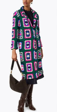 Vilagallo Sienna Coat in crochet verde - women's jacket - detail view