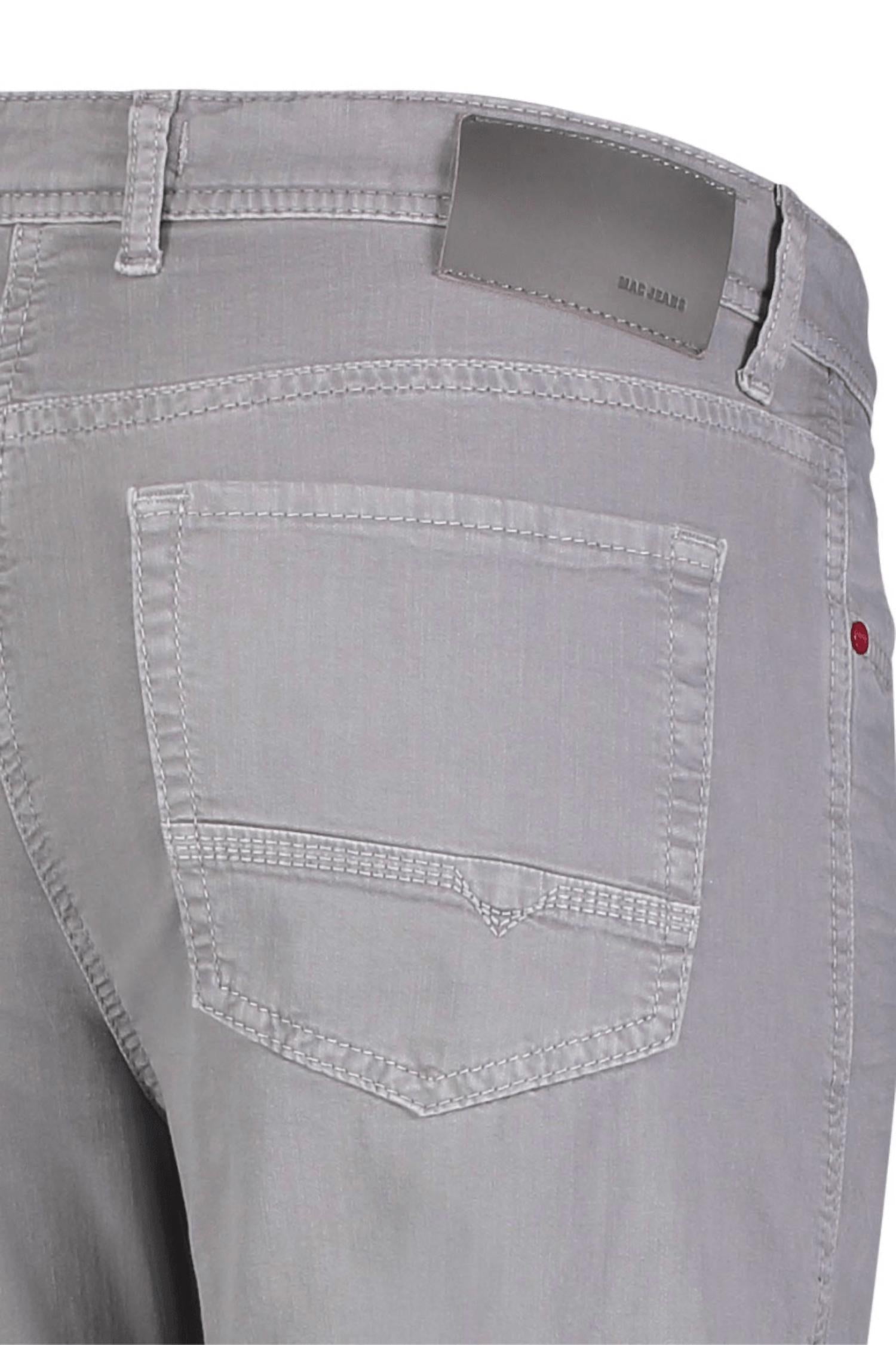 Mac Jeans - Arne Pipe Lightweight Slim Fit Jeans