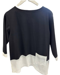 Terra - Women's Modern Contrast-hem Pocket Top