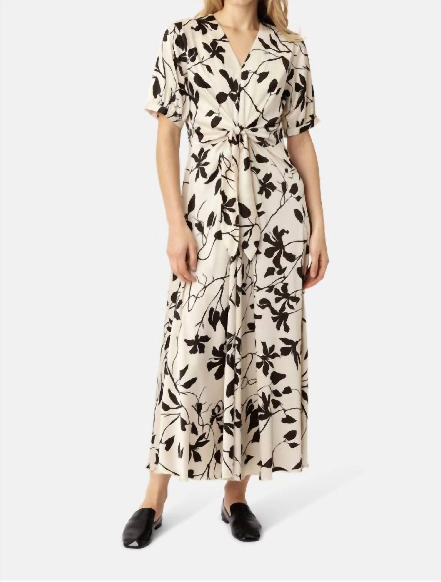 Karmamia FAYE MAXI DRESS in mono floral - women's dress