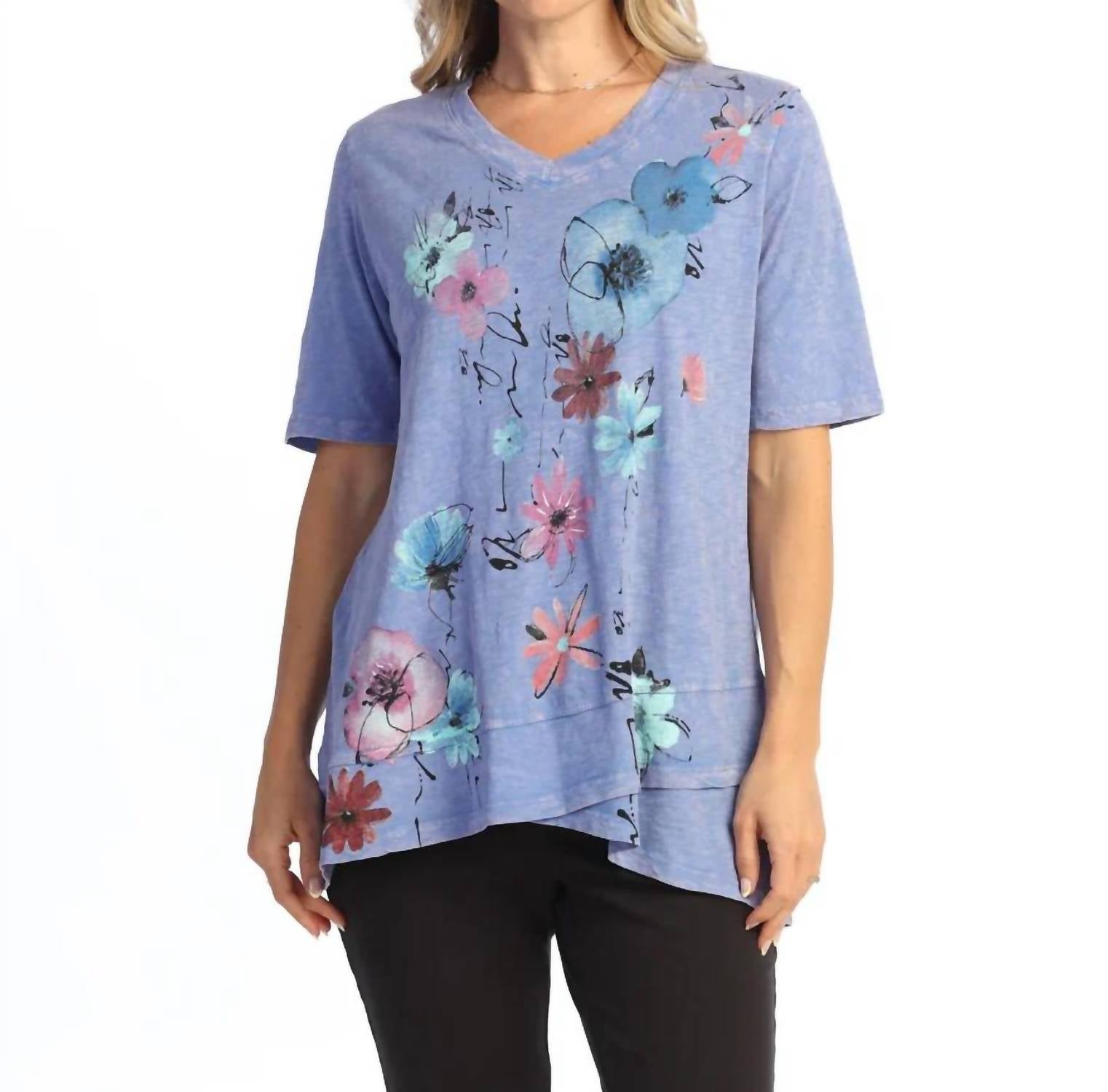 Jess & Jane - Mineral Washed Cotton V-neck Top