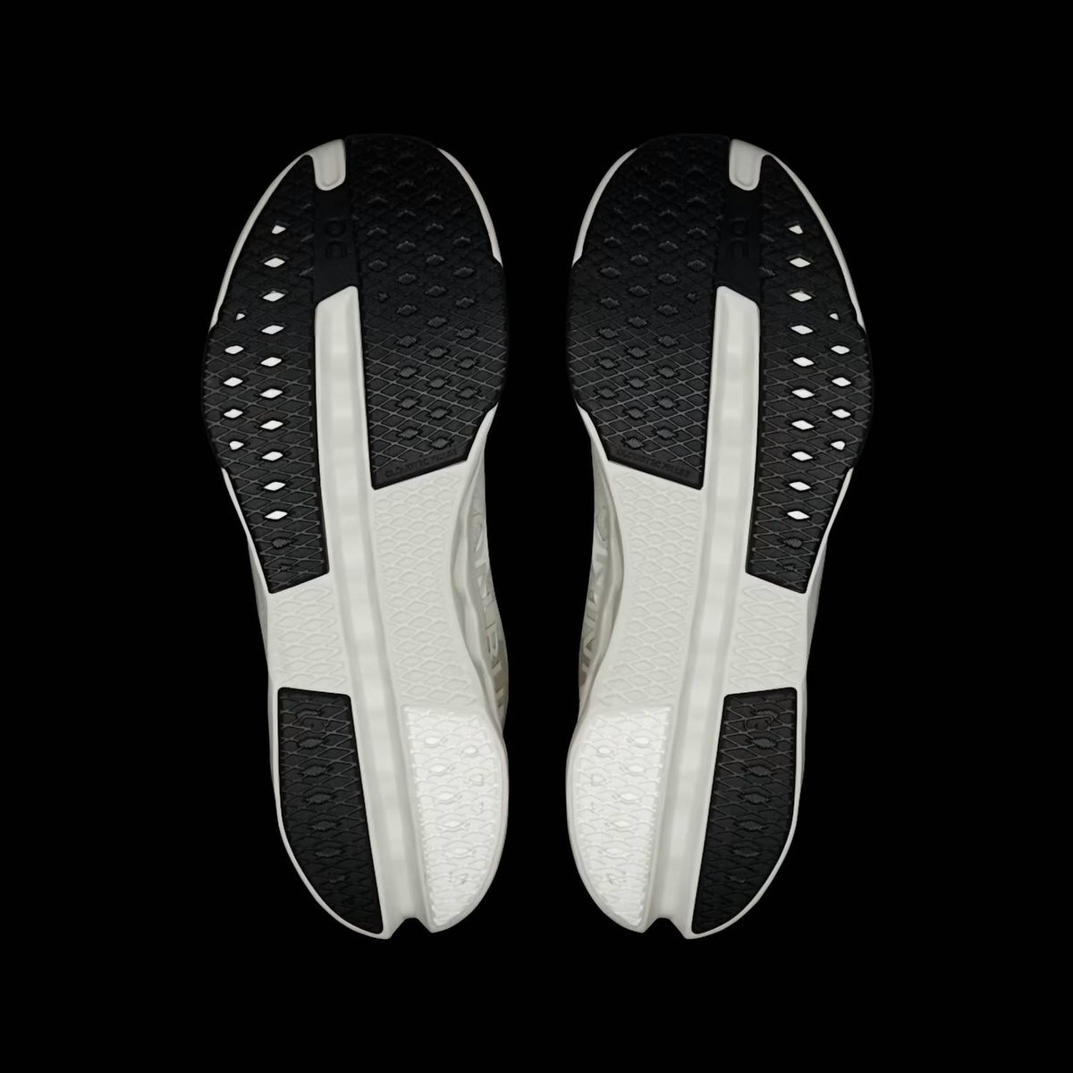 On Running - Men's Cloudsurfer Next Shoes
