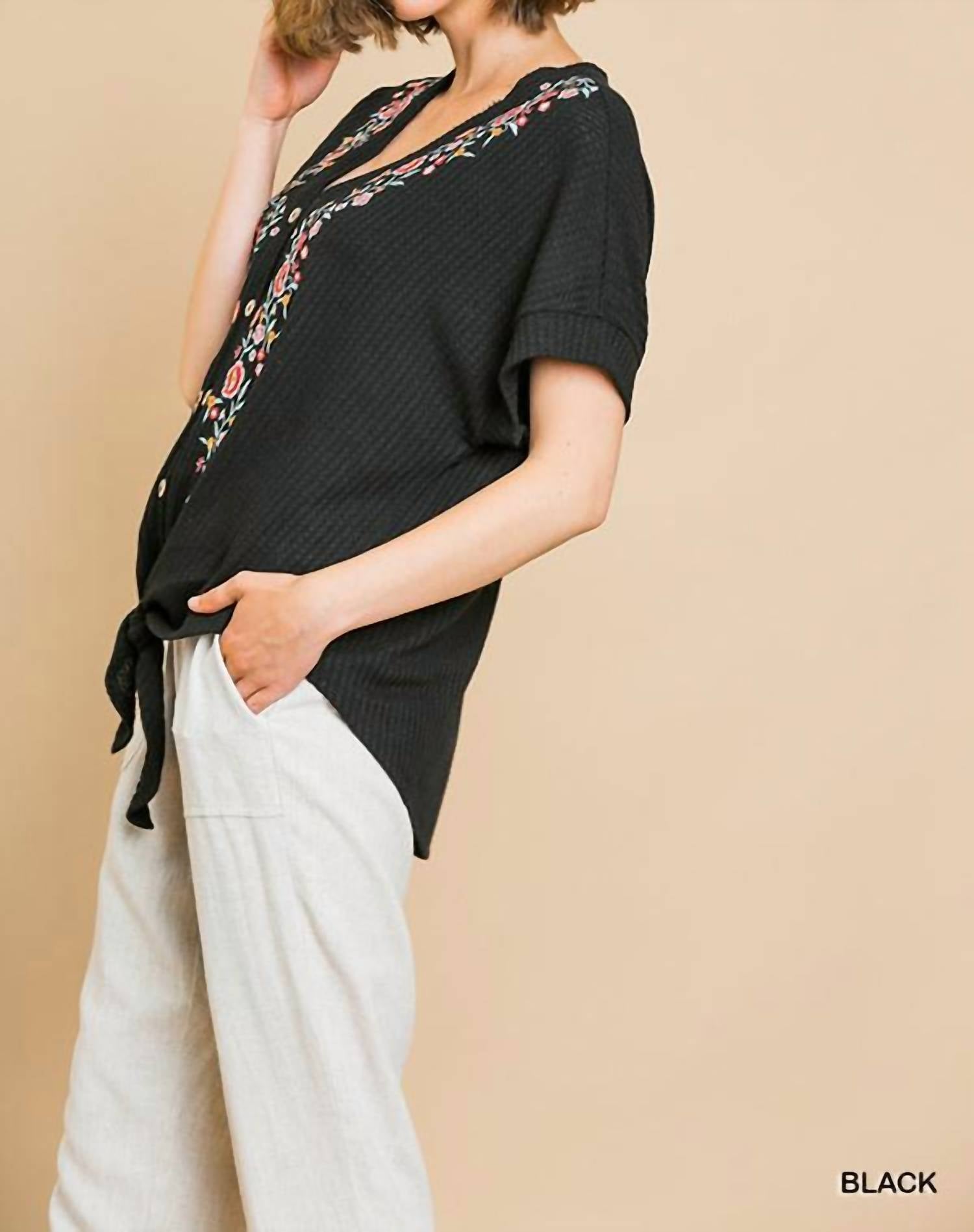 Umgee - Floral Embroidered Waffle Knit Top