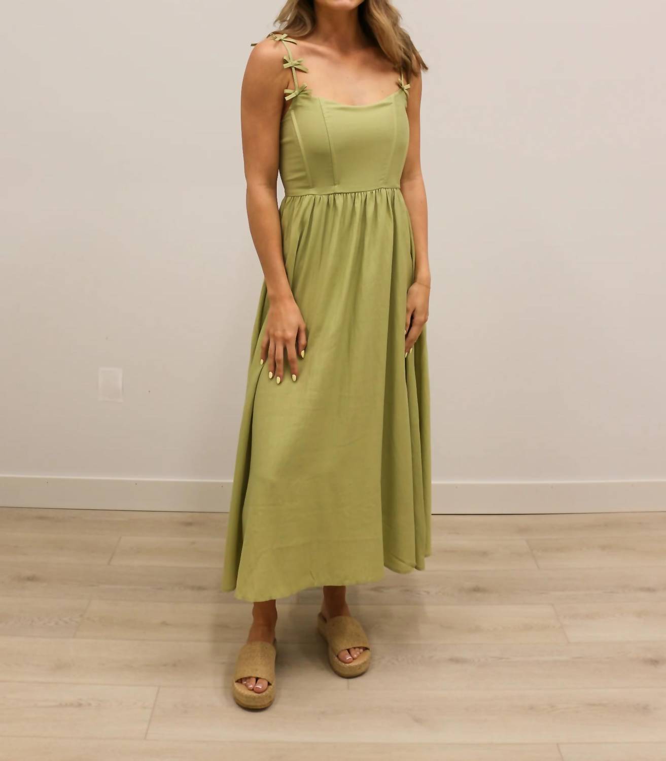 Blu Pepper - Beth Bow Strap Detail Tank Midi Dress