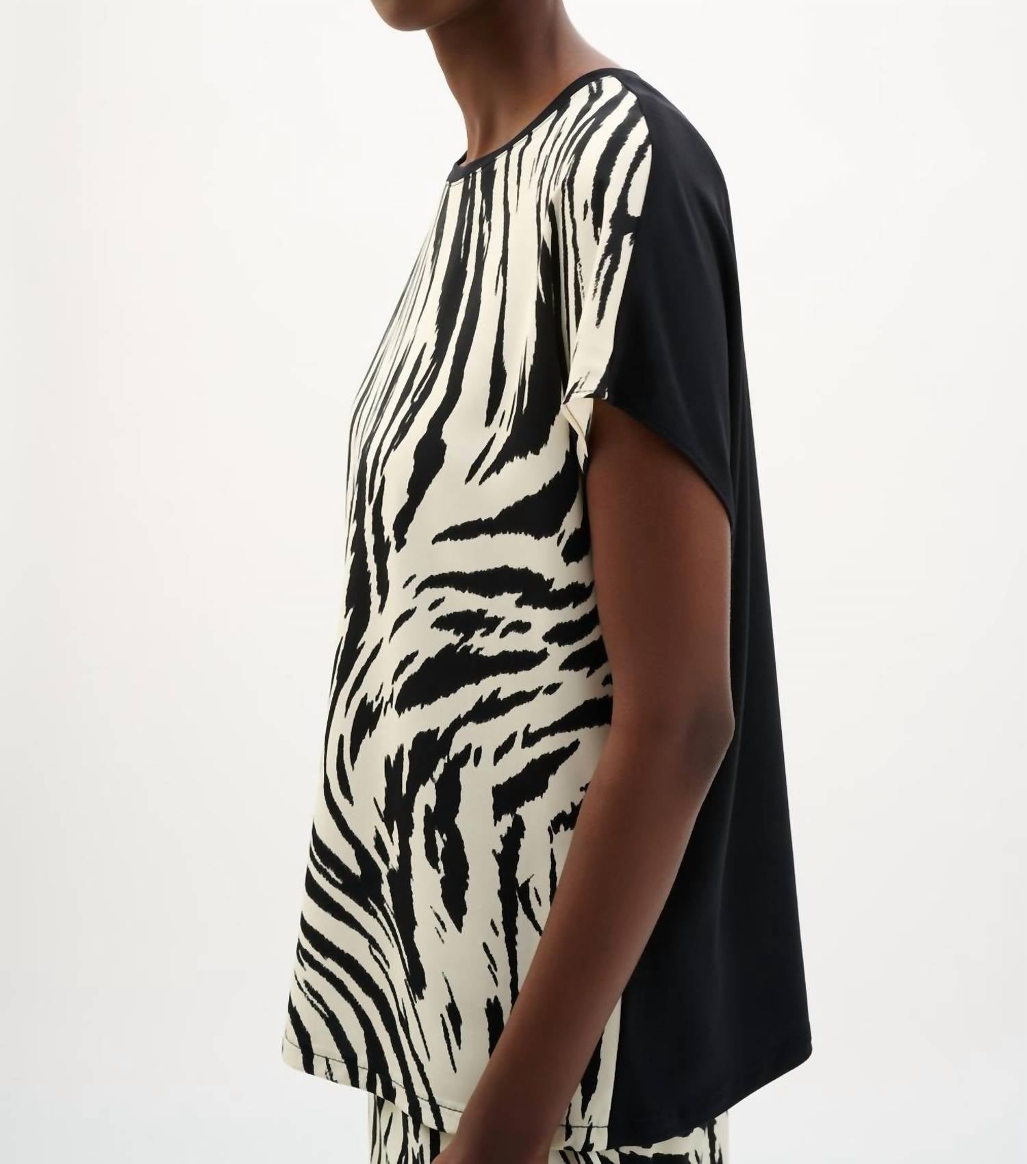 Joseph Ribkoff - Animal Print Pullover Top With Jewel Embellishment