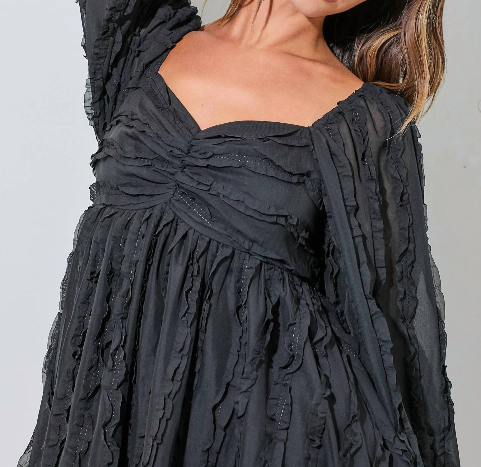 Baevely By Wellmade - Gloria Sweetheart Neck Mini Dress