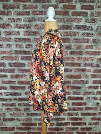 Keren Hart - Women's Floral Button Up Shirt