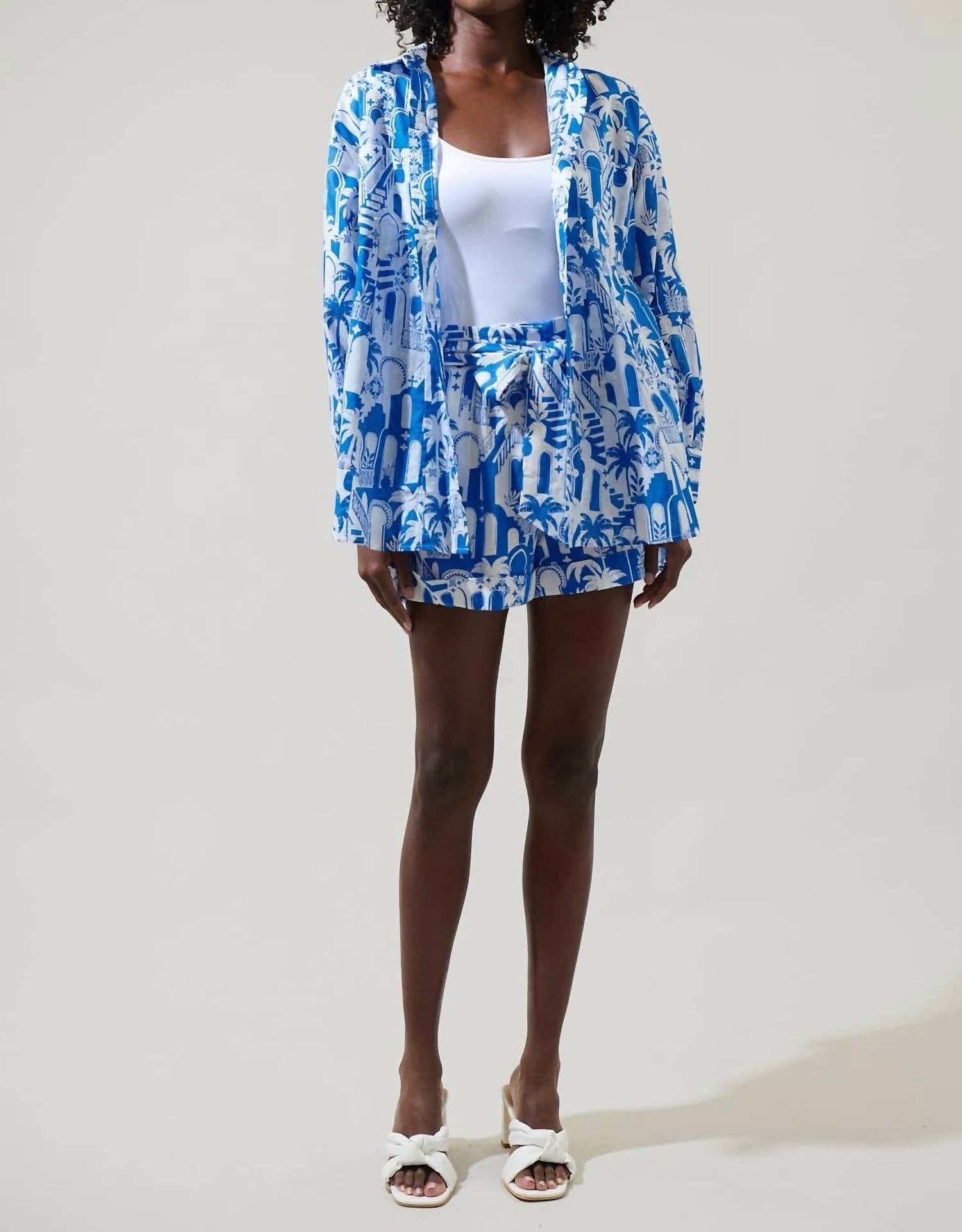 Sugarlips - Nala Floral Regie Boyfriend Button Down Shirt