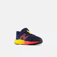 New Balance - Infants Arishi V4 Running Shoes