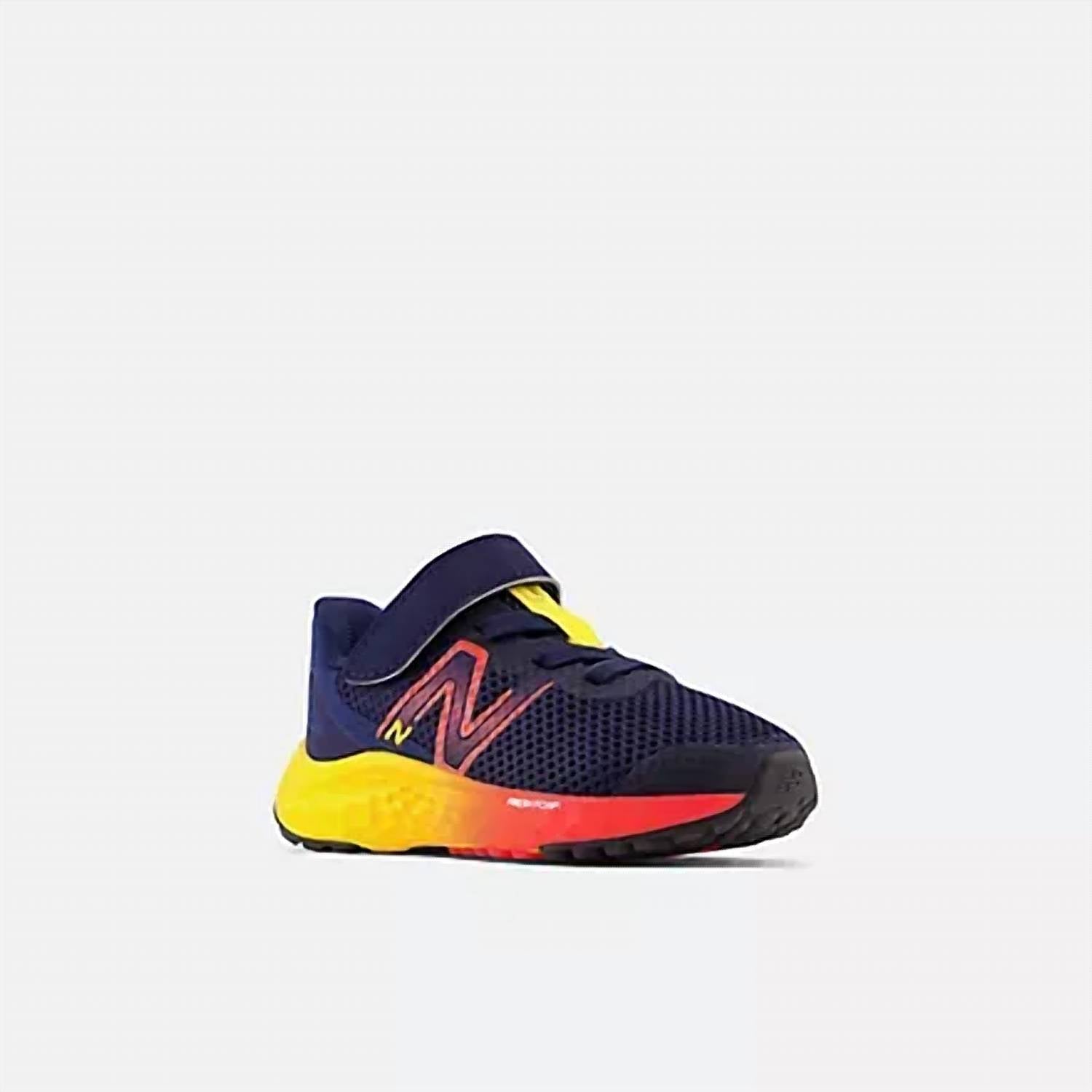 New Balance - Infants Arishi V4 Running Shoes