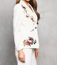 Paparazzi - Women's Embroidered Pin Stripe Blazer