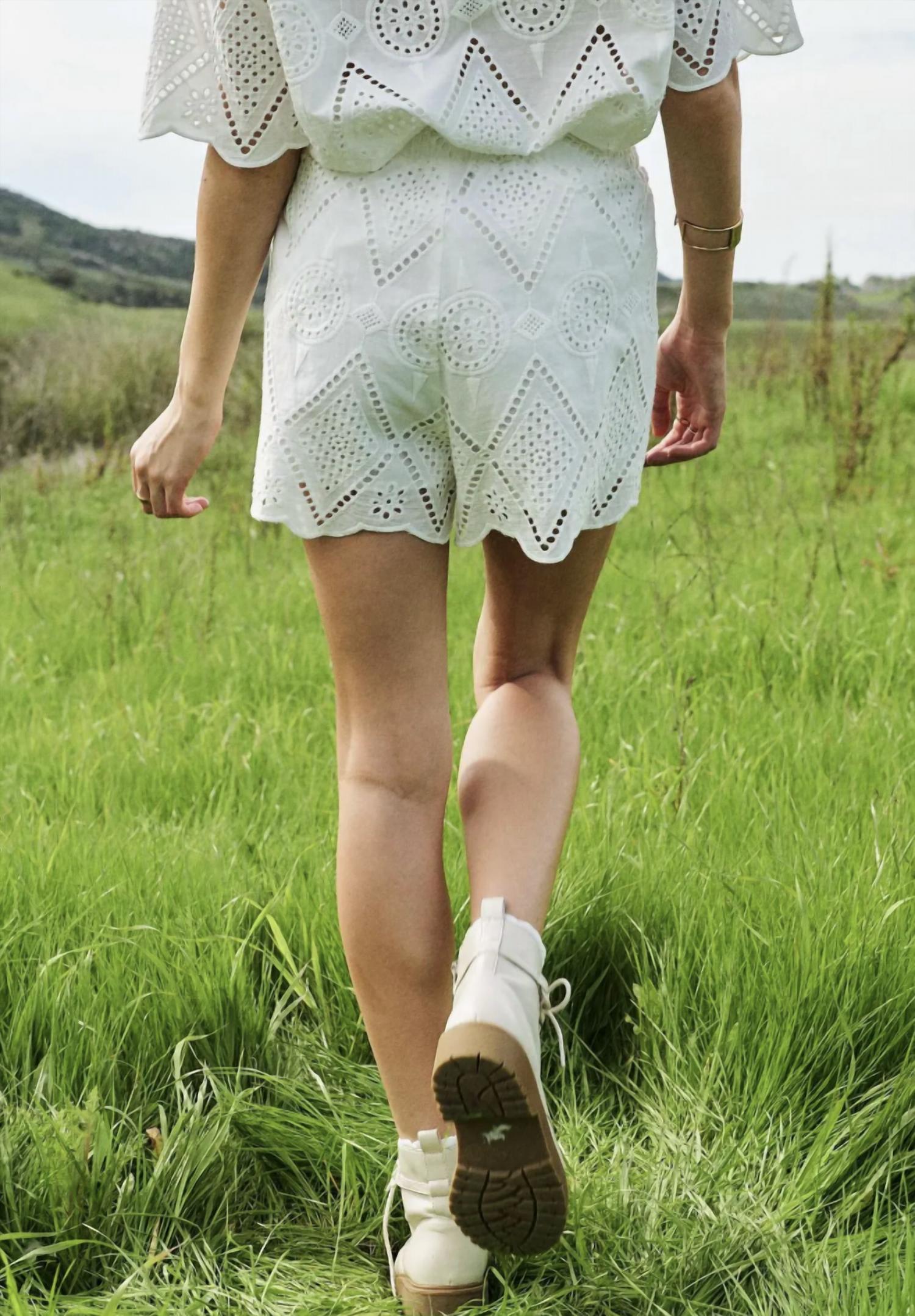 Hello Mello - Elastic Waist Laced Shorts
