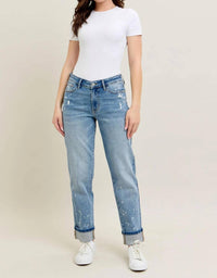 Judy Blue - Mid Rise Cuffed Boyfriend Jeans