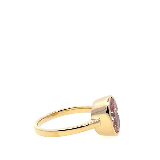 Aamiaa - Women's Oval Shape Lab Grown Diamond Ring