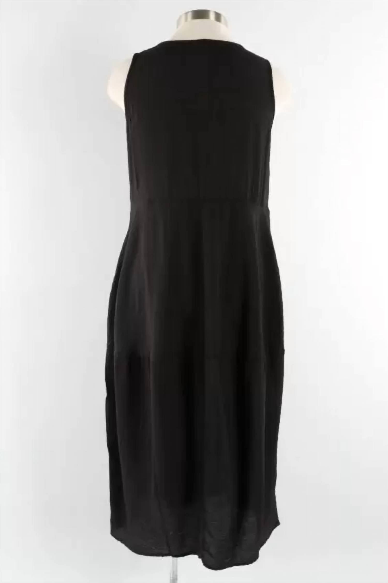 Cut Loose - Seamed Bubble Sleeveless Dress