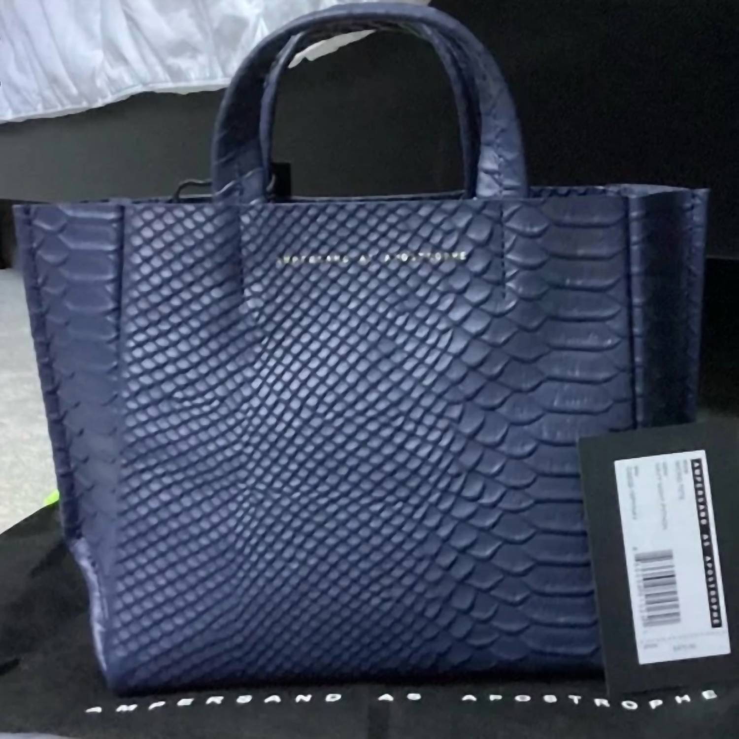 Ampersand As Apostrophe - Women's Leather Half Tote