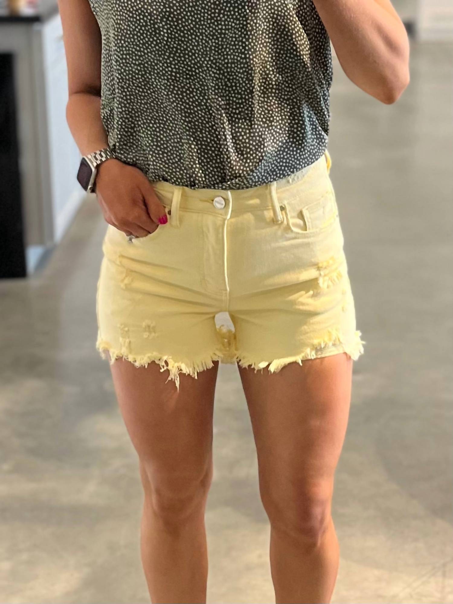 Risen - High Rise Distressed Detail Shorts