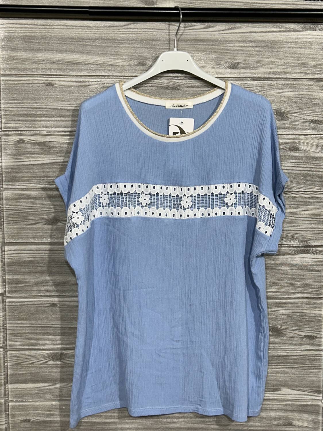 Oz - Women's Embelished Short Sleeve Tee