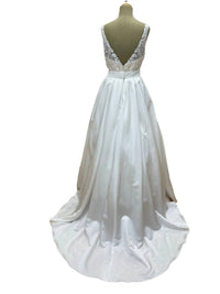 Mary'S Bridal - Women's V-Neck Bridal Dress