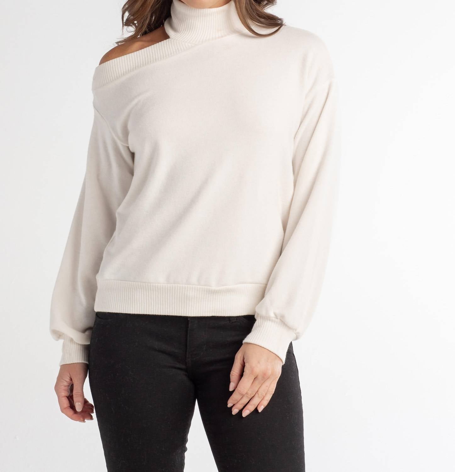 Red Haute - Women's Cut Off Shoulder Shirt