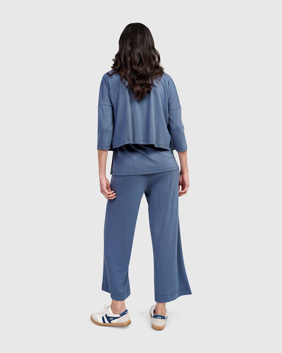 Alembika - Essential Crop Cardigan