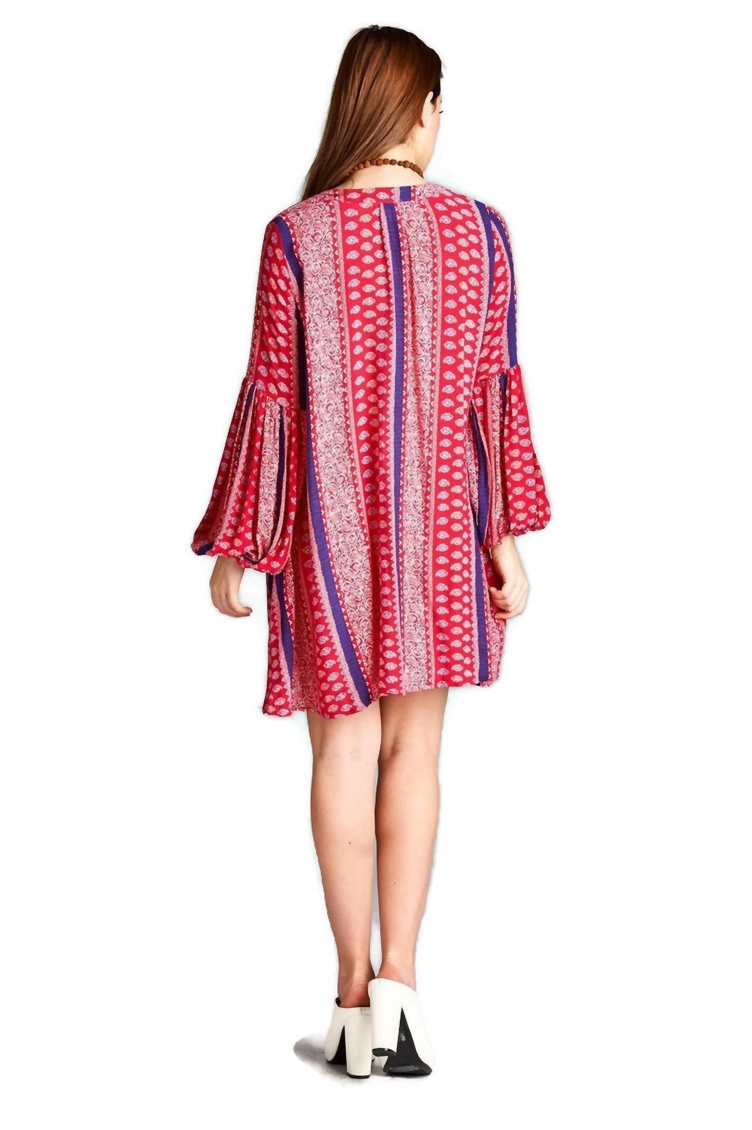 Velzera - Floral Paisley Keyhole Neckline Mini Dress