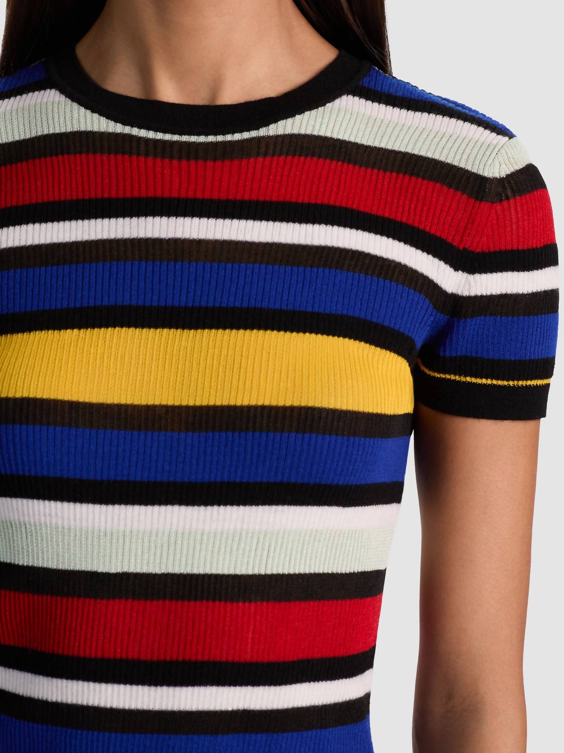 Alice + Olivia - Ciara Short Sleeve Pullover Top