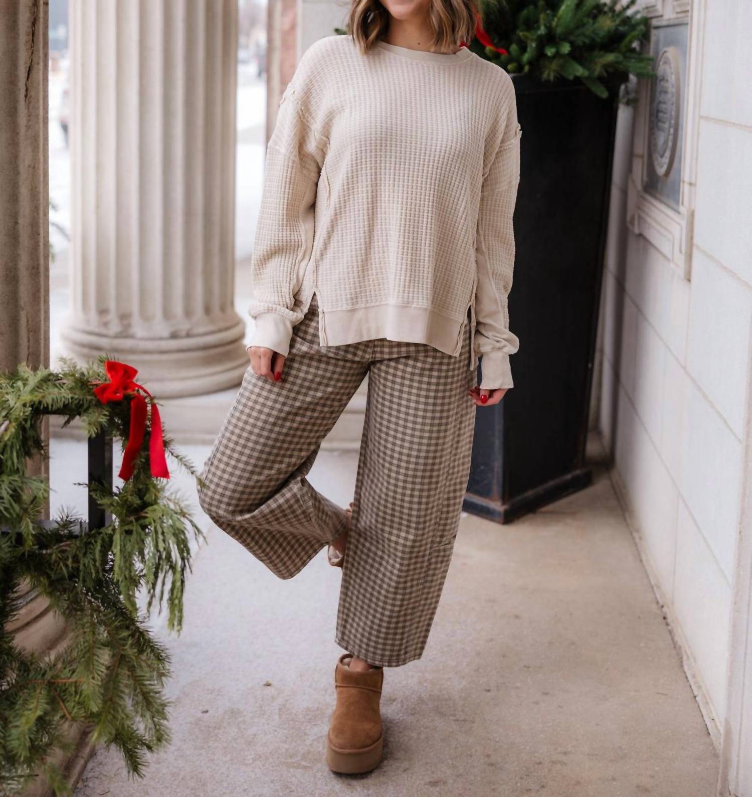 Miou Muse - Nelly Mini Checkered Barrel Pants