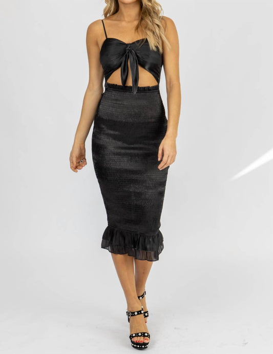 SILKY FRONT CUTOUT MIDI