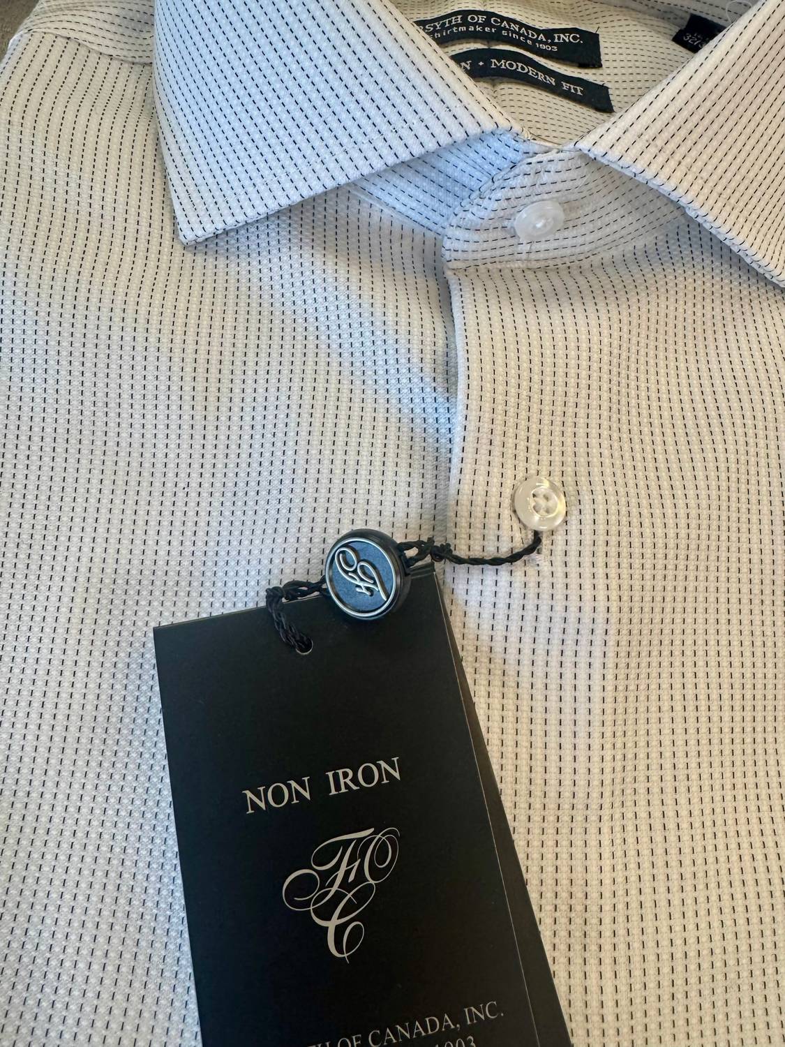 Forsyth Of Canada Inc - Men's Darcy Spread Collar Dress Shirt