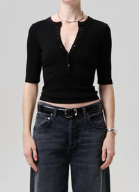 Citizens of Humanity Nali Short Sleeve Henley Top in black - women's t-shirt
