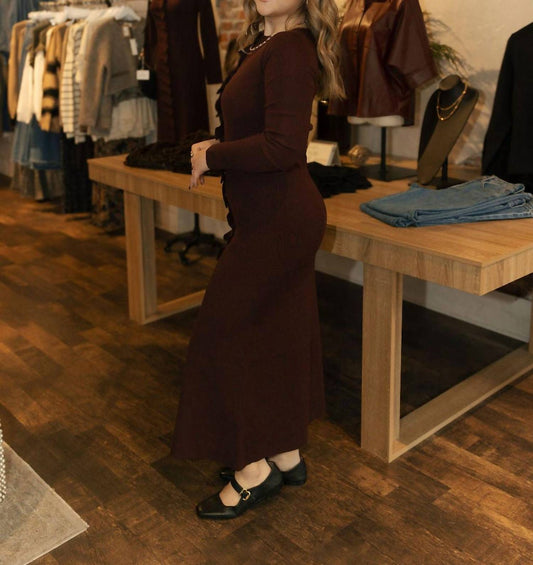 Able - Pleated Split Dress