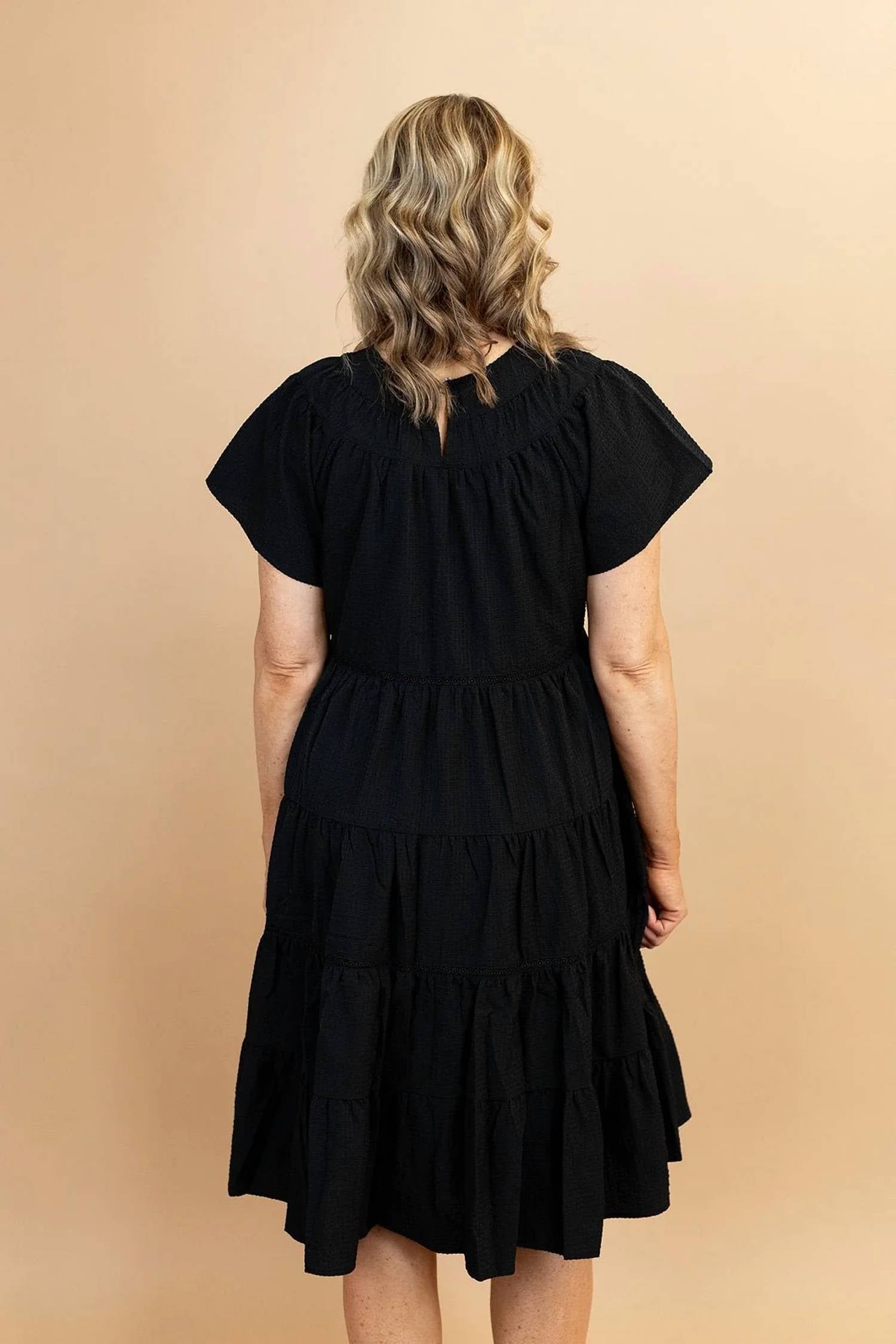 Calista - Anya Textured Tiered Midi Dress