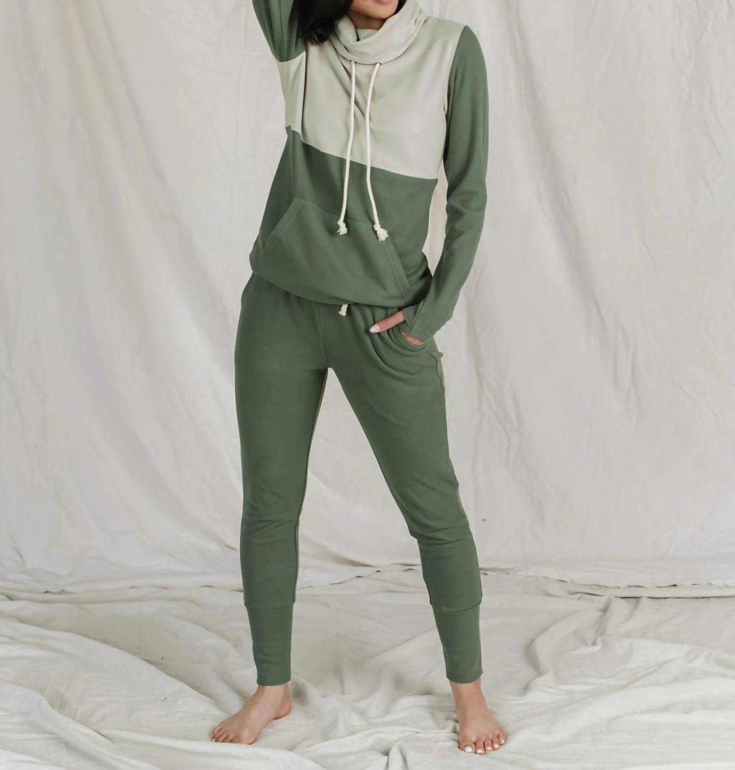 Ampersand Ave - Performance Fleece Joggers