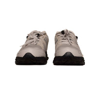 SAUCONY Men's Progrid Triumph 4 Shoes in white sand - men's shoe - alternate view