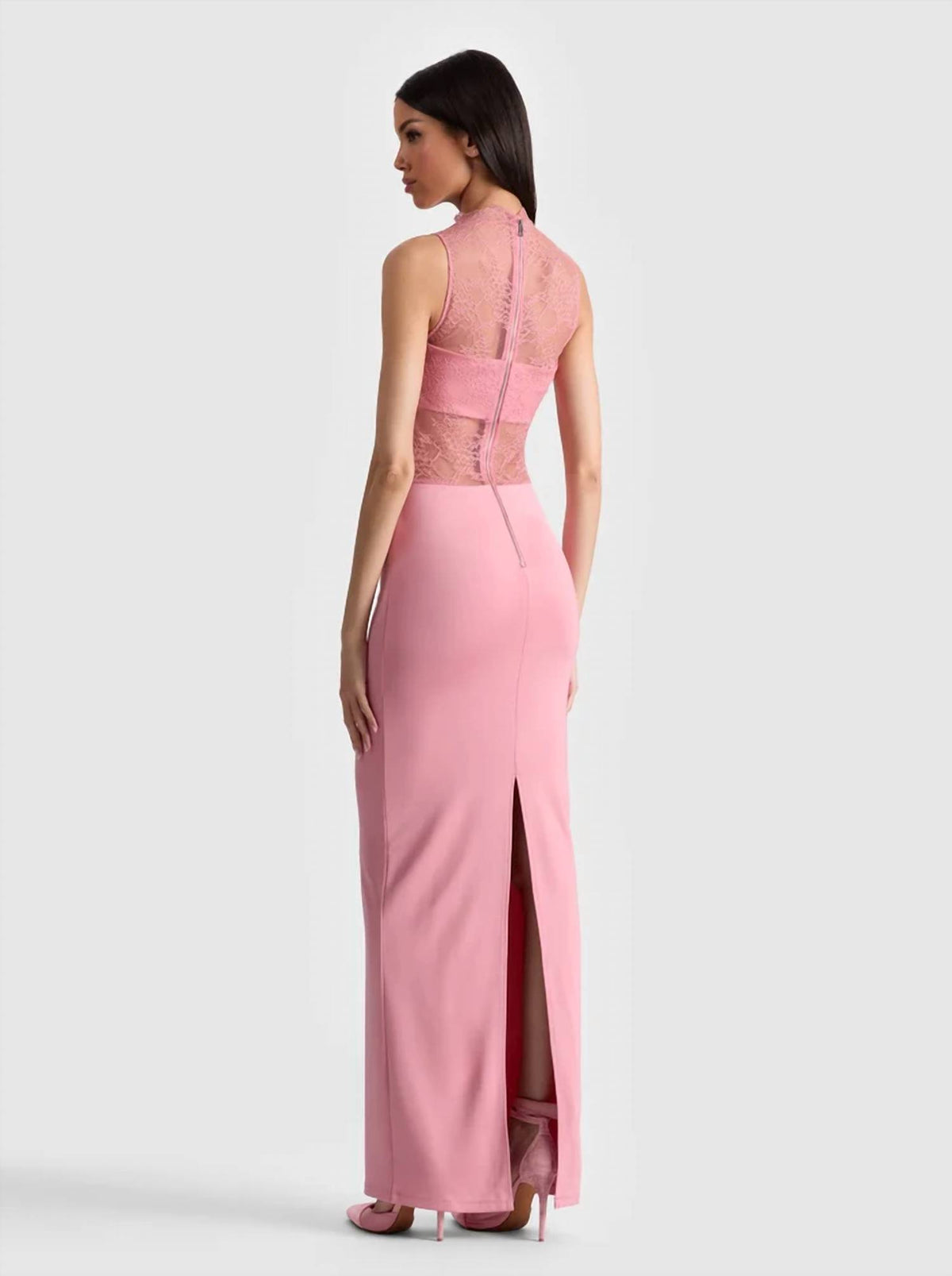 Alice + Olivia - Nichol Sleeveless Lace Maxi Dress