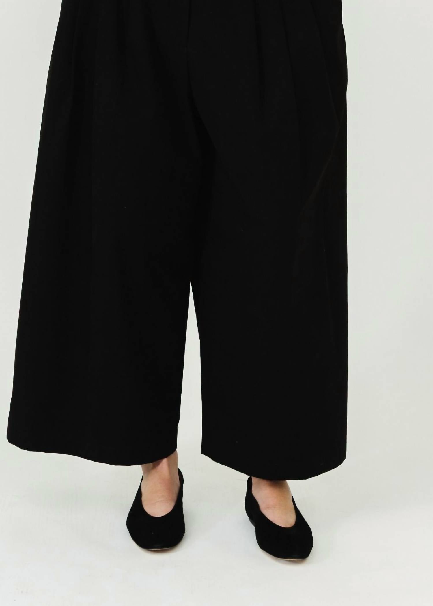 Flattered - Women's Belinda Suede Flats