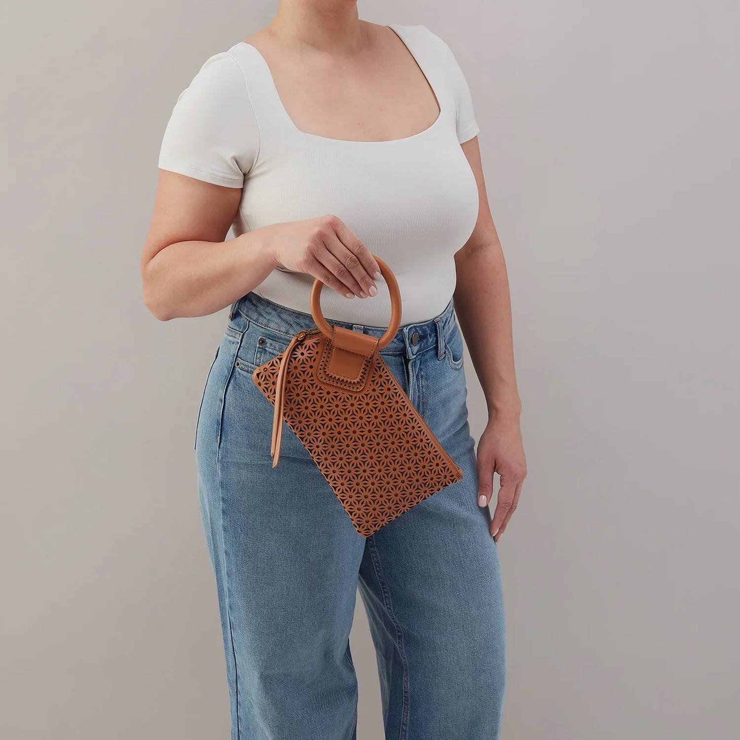 Hobo - Women's Wristlet Sun Perf Leather