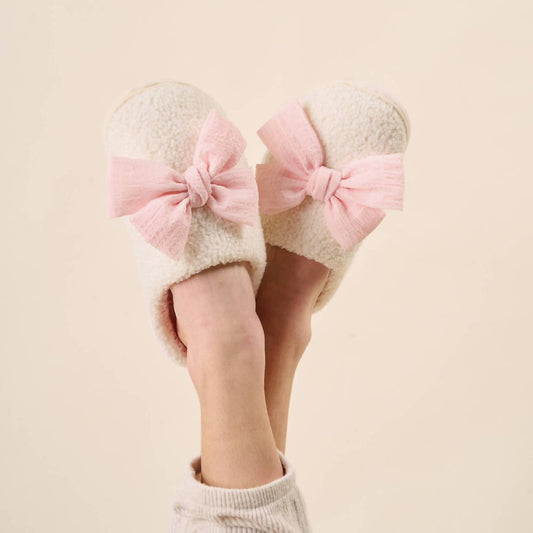 The Darling Effect - Girls Betty Bow Fuzzy Slippers