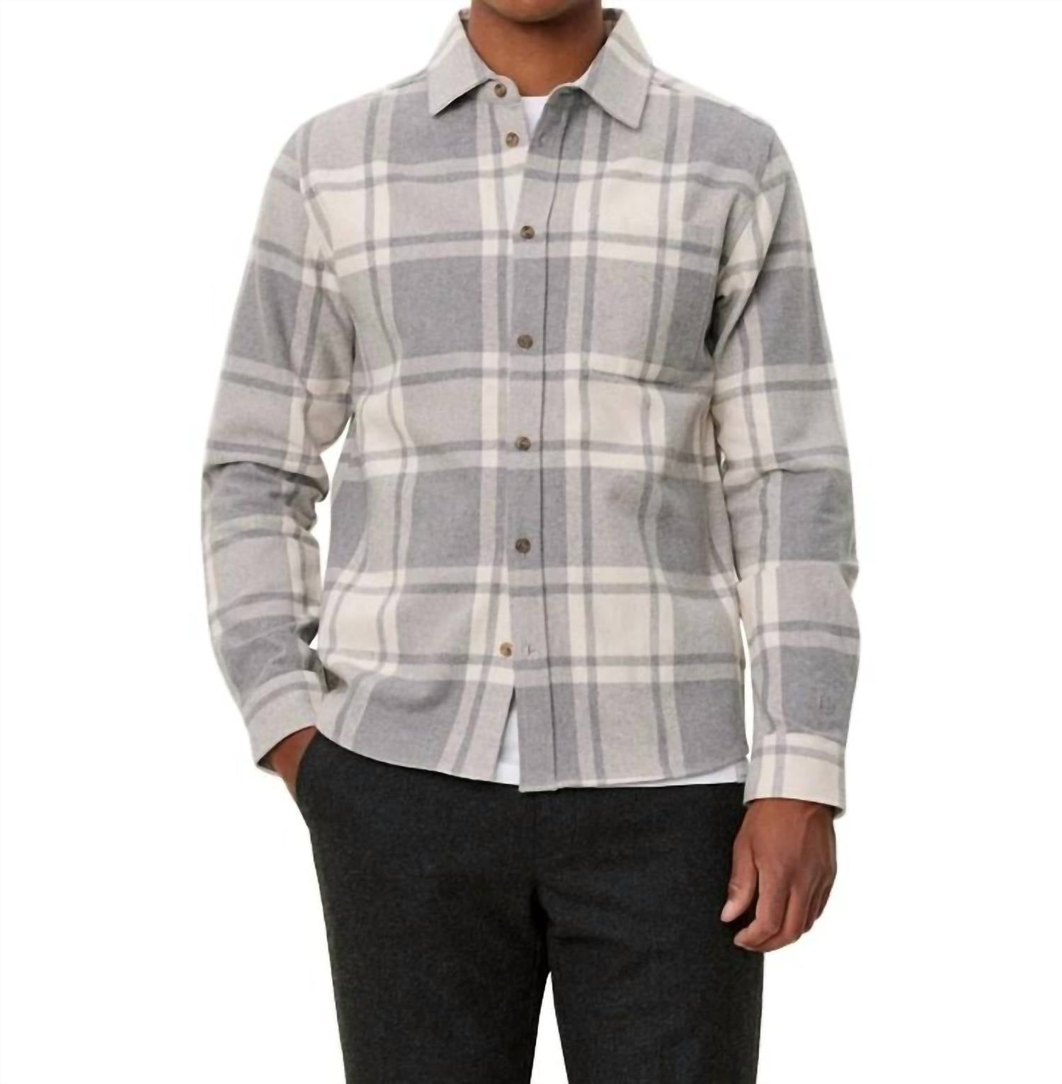 Les Deux Jeremy Flannel Short Sleeve Button Down Shirt in snow light grey melange - men's shirt