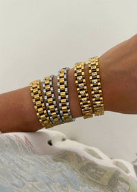 Chansuttpearls - Women's Diamond Rolly Bracelet