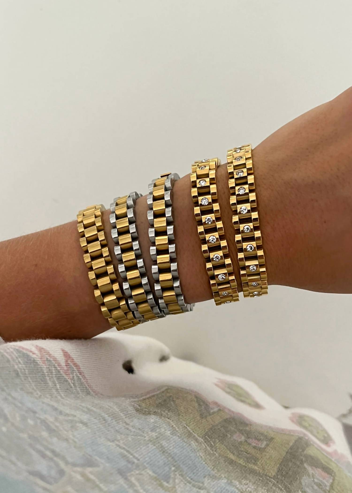 Chansuttpearls - Women's Diamond Rolly Bracelet