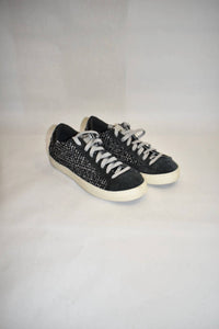 P448 - Women's John-w Sneaker