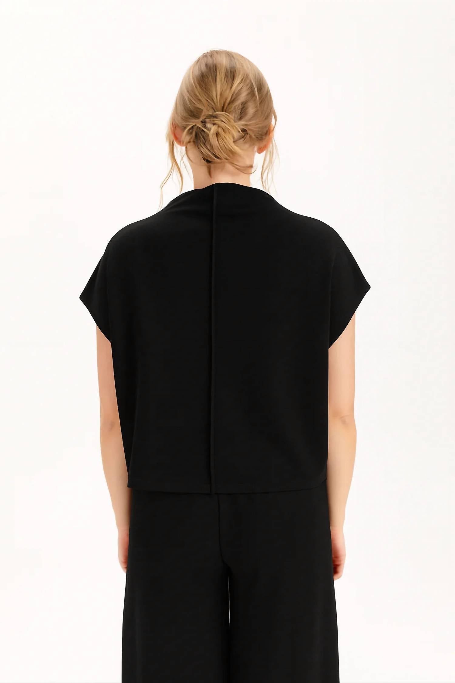 Isle By Melis Kozan - Ada Cap Sleeve Top